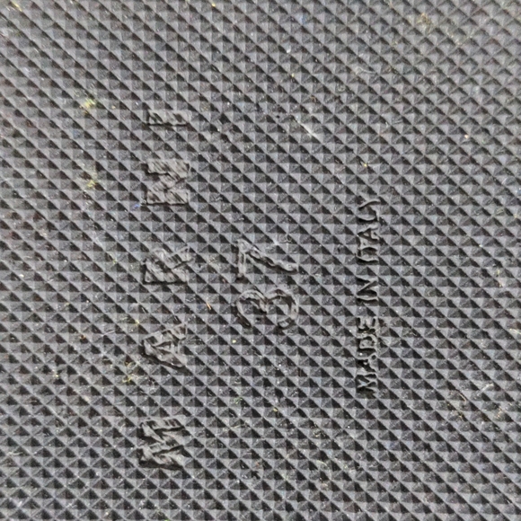 Marni Flip Flops - Picture 8 of 16